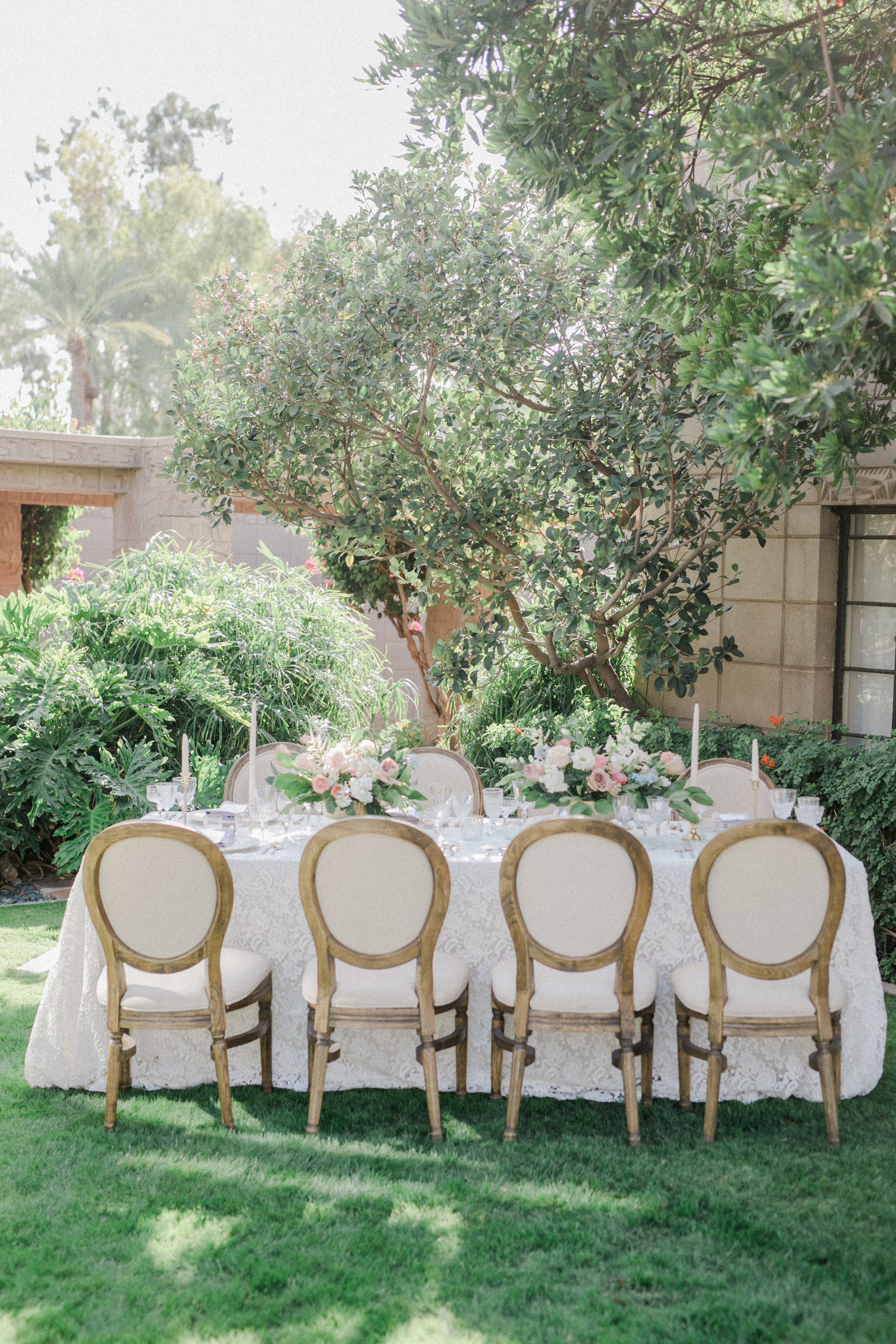 Biltmore hotel wedding Phoenix Arizona Pastel film Photographer reception table Bride And groom